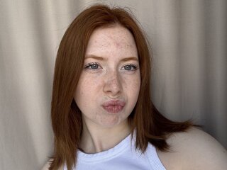AmarilBloom naked